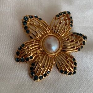 Vintage Sign Monet Gold Floral Brooch with Pearl
